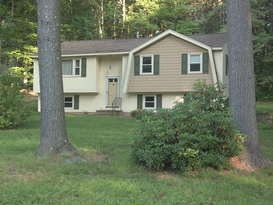 2nd image of 16 Wilshire Dr