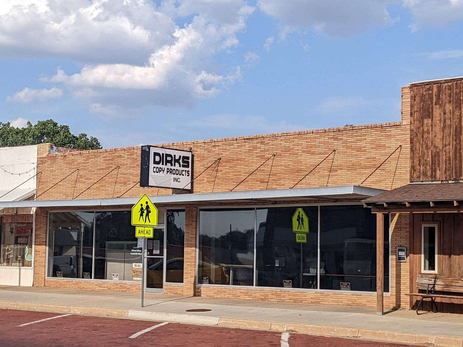 116 N Main St, Medicine Lodge, KS 67104 Zillow