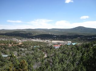 34 Eagle Rd, Tijeras, NM 87059