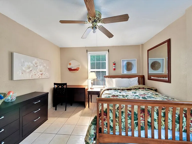Saybrook Cir NW — Photo 17