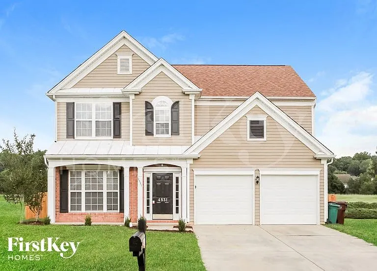 4531 Wayland Ct — Photo 2