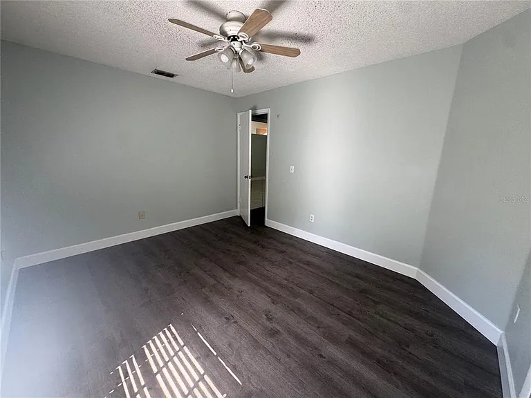 10941 Mill Pond Way — Photo 12