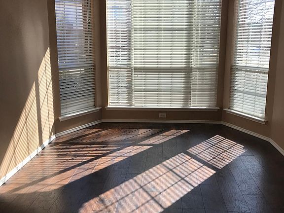 5th image of 4401 Spruce Pine Ct