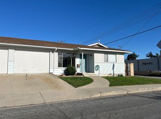 56 San Roque Ave, Ventura, CA 93003