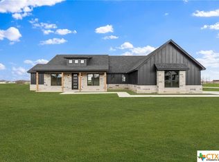 990 Inka Rd, Salado, TX 76571