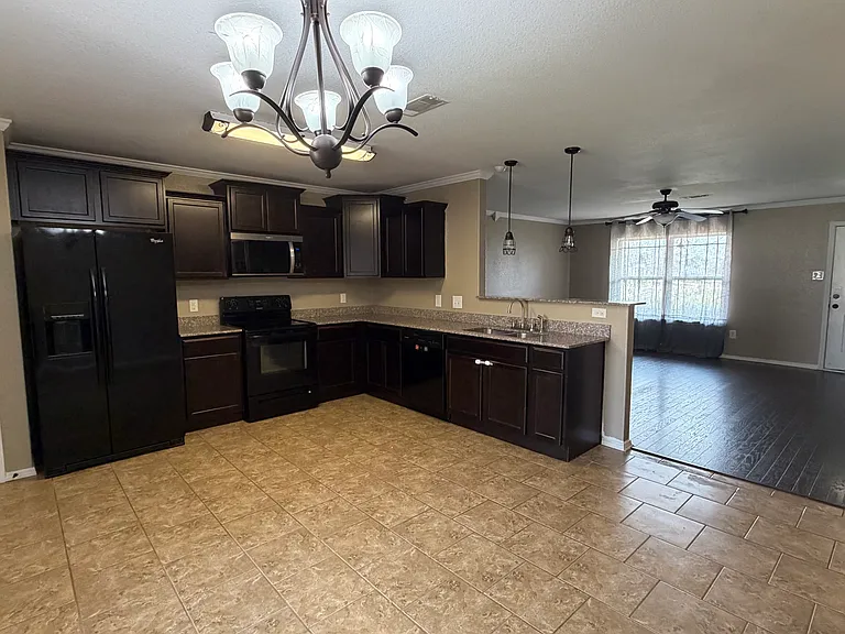 2 Dunwood Dr — Photo 4