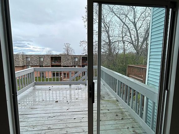 4th image of 8424 Fathom Dr