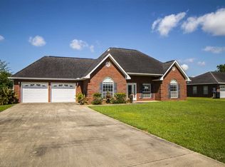 22075 Buck Rd, Robertsdale, AL 36567