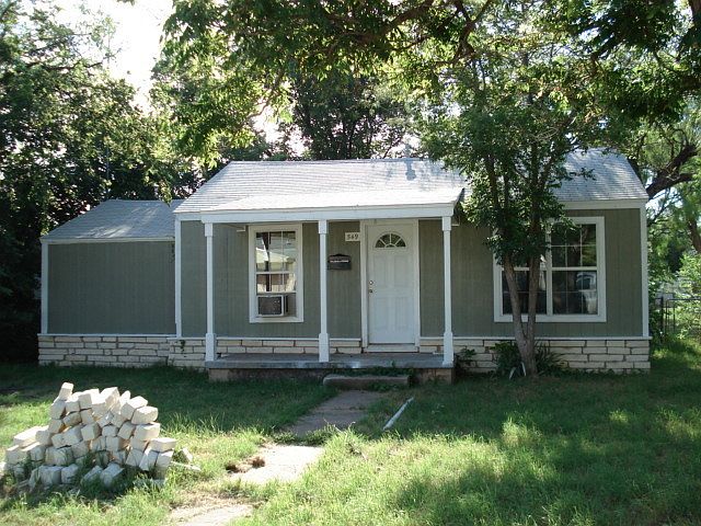 1st image of 549 Westmoreland St