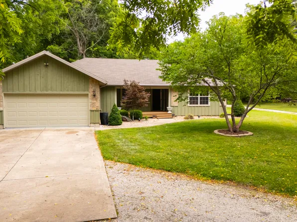 2413 E Delana Street, Springfield, MO 65804