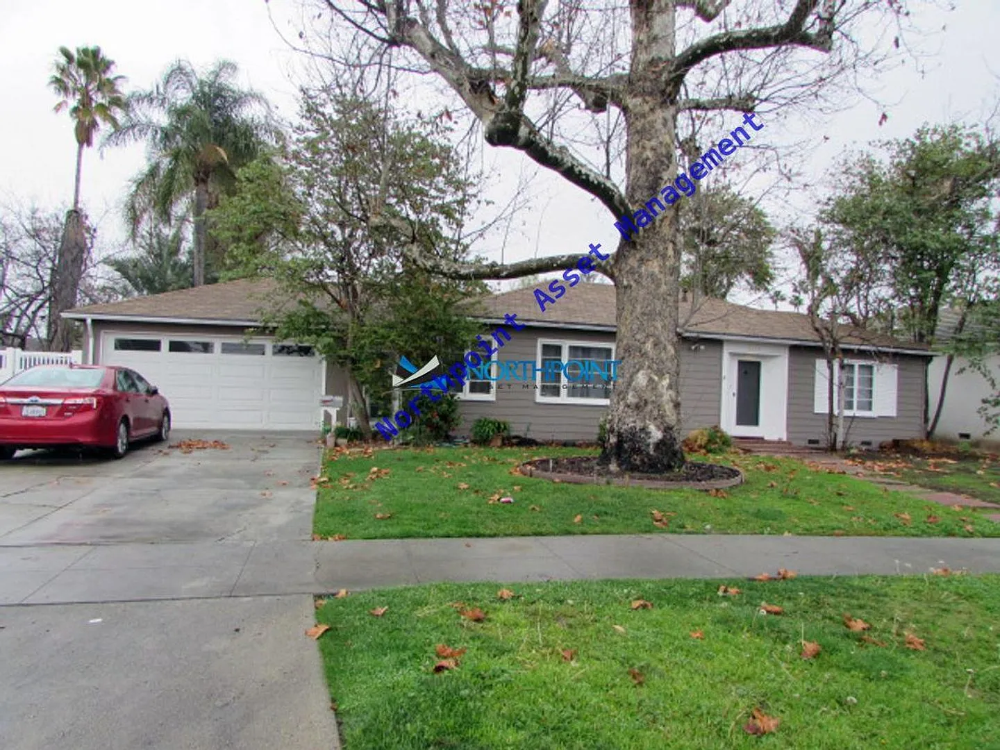 3-Bedroom, 1.5 Bath Single Family for Rent in Riverside, CA | Attached 2-Car Garage & Modern Kitchen — Photo 1