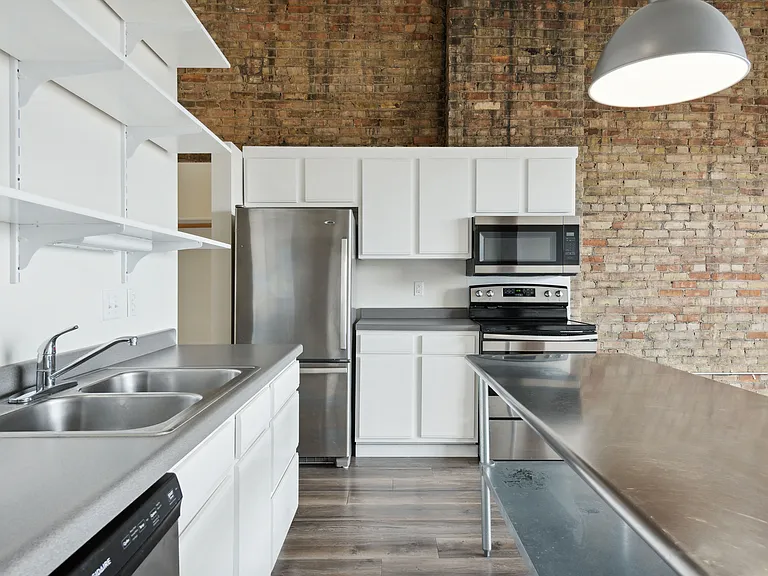 Gaar Scott Historic Lofts — Photo 8
