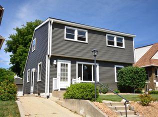 1127 N 44th St, Milwaukee, WI 53208