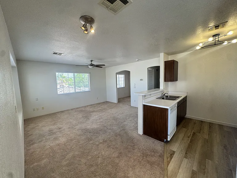 3423 McCormick Blvd #204-1 — Photo 7