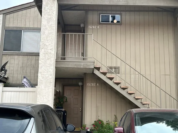 15282 Campus Park Dr APT A, Moorpark, CA 93021