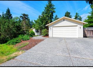 280 Soleduck Pl, La Conner, WA 98257