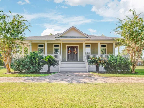 108 Buffalo Trl, Lake Jackson, TX 77566