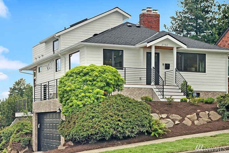 1st image of 2722 Queen Anne Ave N