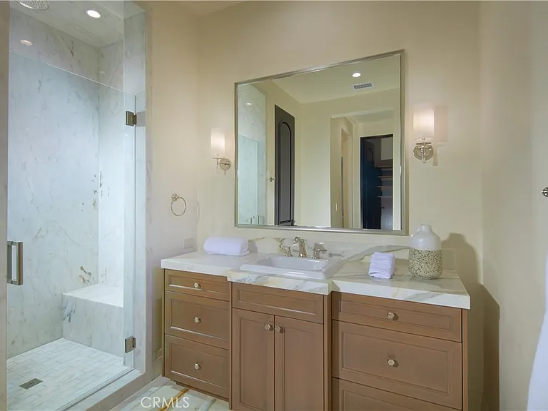 3 Del Mar — Photo 25