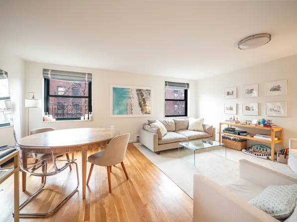 133 Barrow Street image 1 of 9