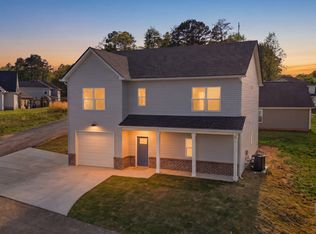 139 Saluda Dr, Demorest, GA 30535