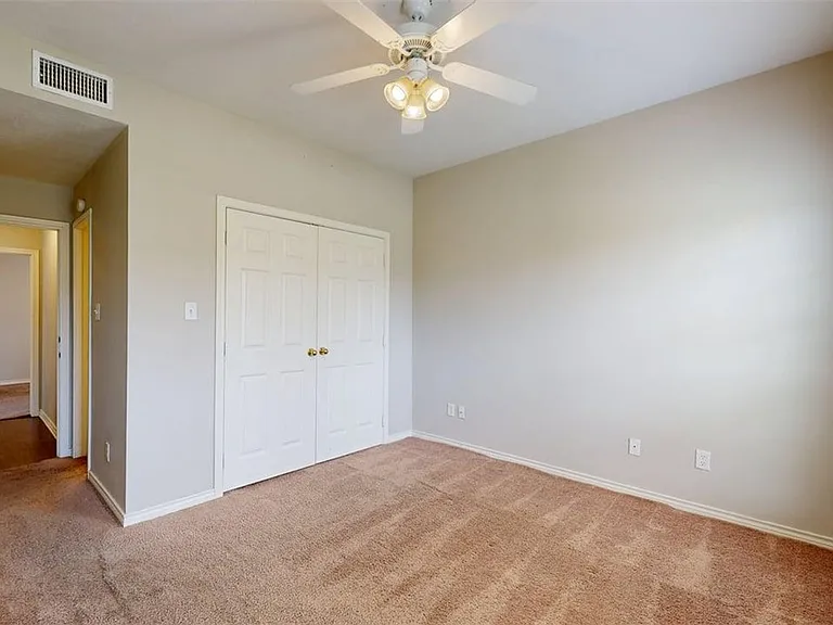 1604 Park Pl — Photo 15