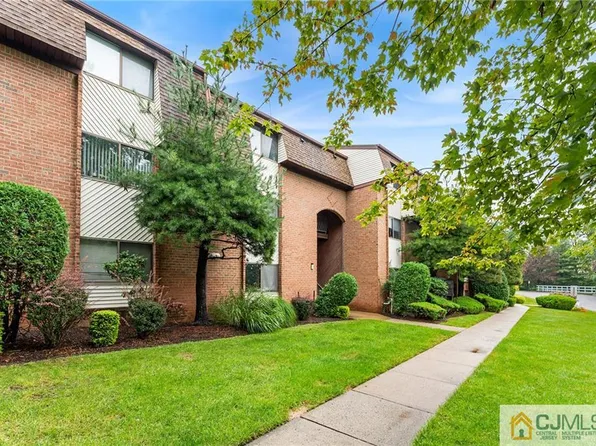 1406 Edison Glen Ter, Edison, NJ 08837