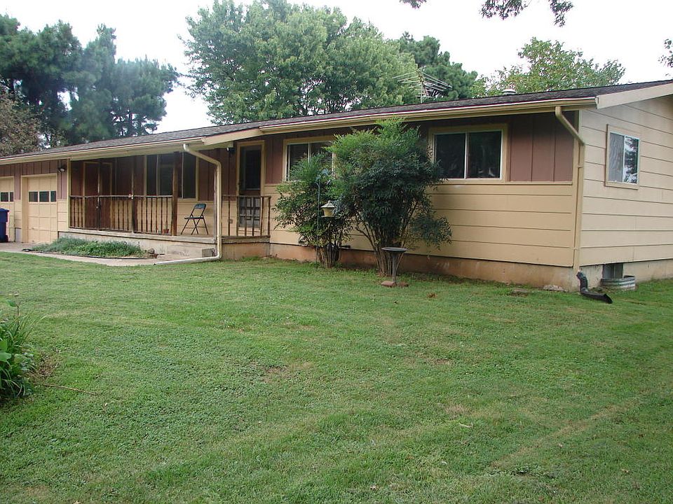 1st image of 407 N Washington Ave