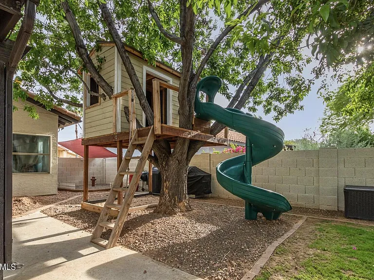5408 E Kelton Ln — Photo 67