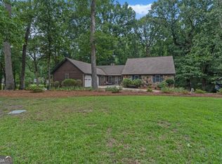 1677 Heritage Dr, Snellville, GA