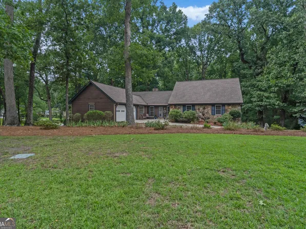 1677 Heritage Dr, Snellville, GA 30078