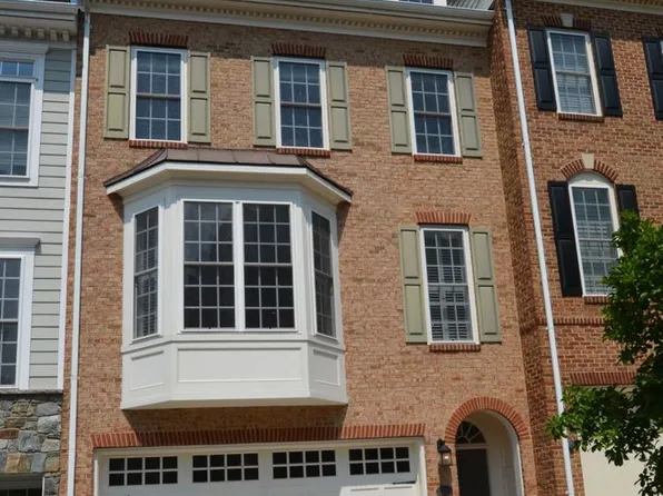 3547 Goddard Way, Alexandria, VA 22304