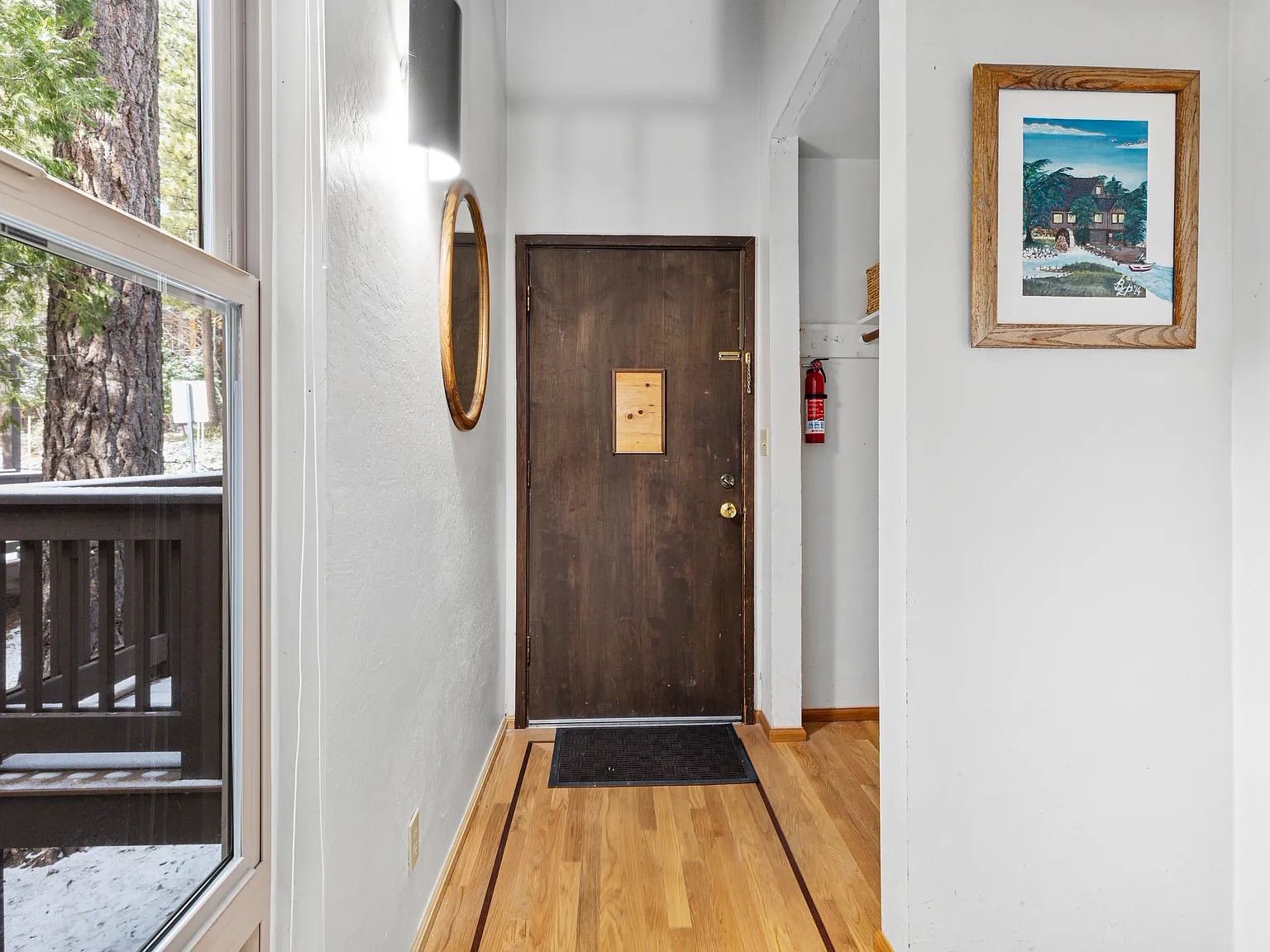 3 bed, 1200 sqft, $3,950 — Photo 3