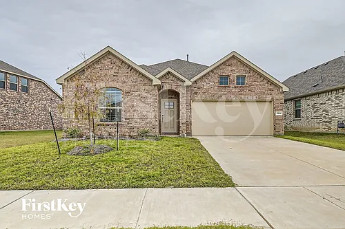 2324 Okeefe Dr Photo 1