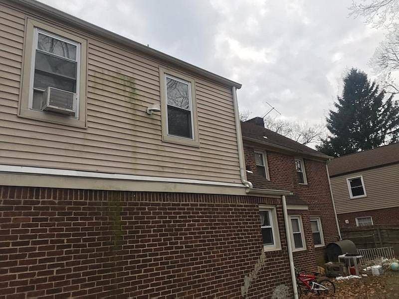 2nd image of 129 Maple Dr