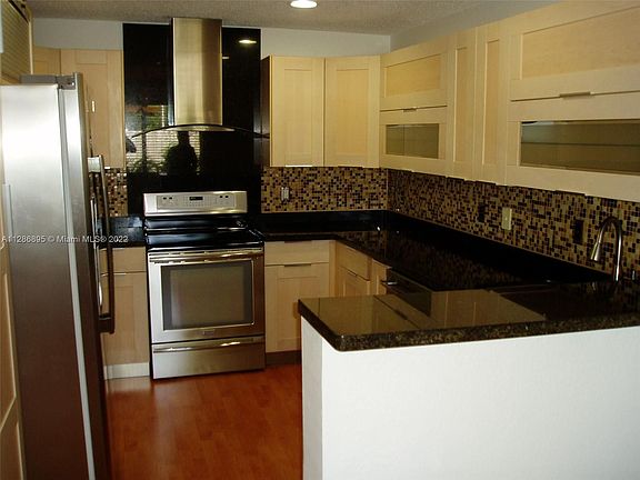 5th image of 5148 NW 116th Ct #5148