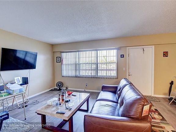 5th image of 82 Fanshaw Way #B-82