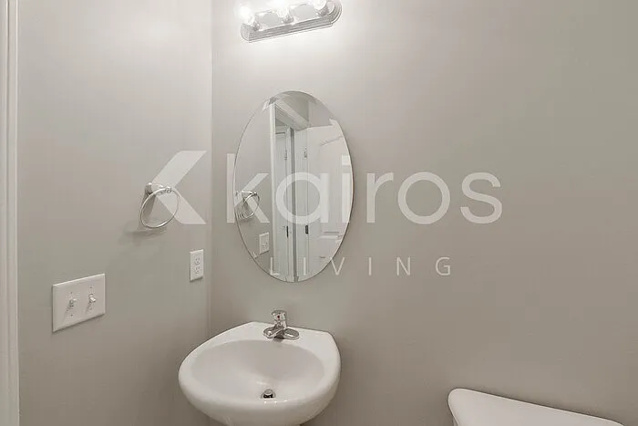 109 Saint Matthew Way — Photo 9