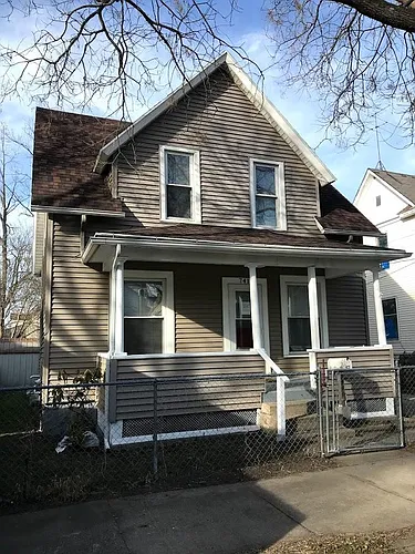 741 Jackson St NW Photo 1
