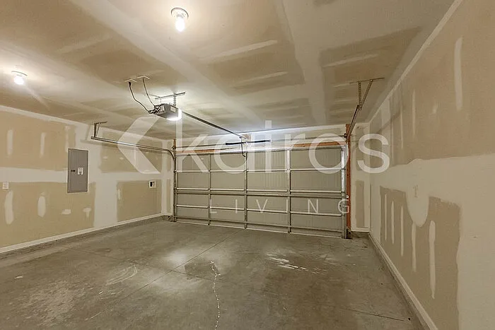 102 Saint Matthew Way — Photo 23