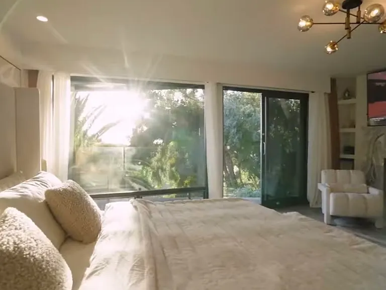 Tranquil guest bedroom
