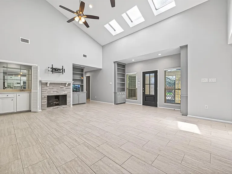 5218 Palmetto St — Photo 13