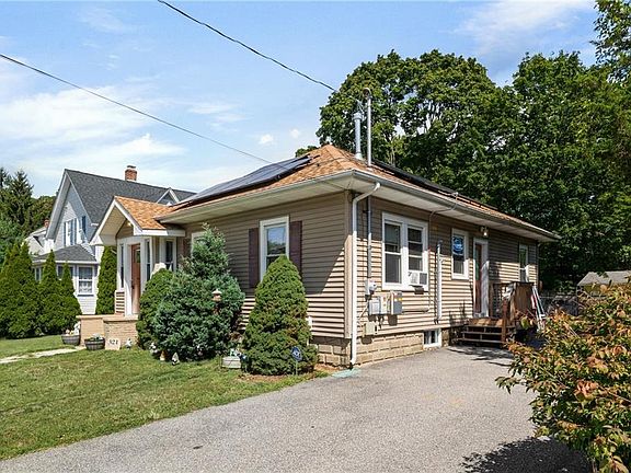 3rd image of 321 Church Ave