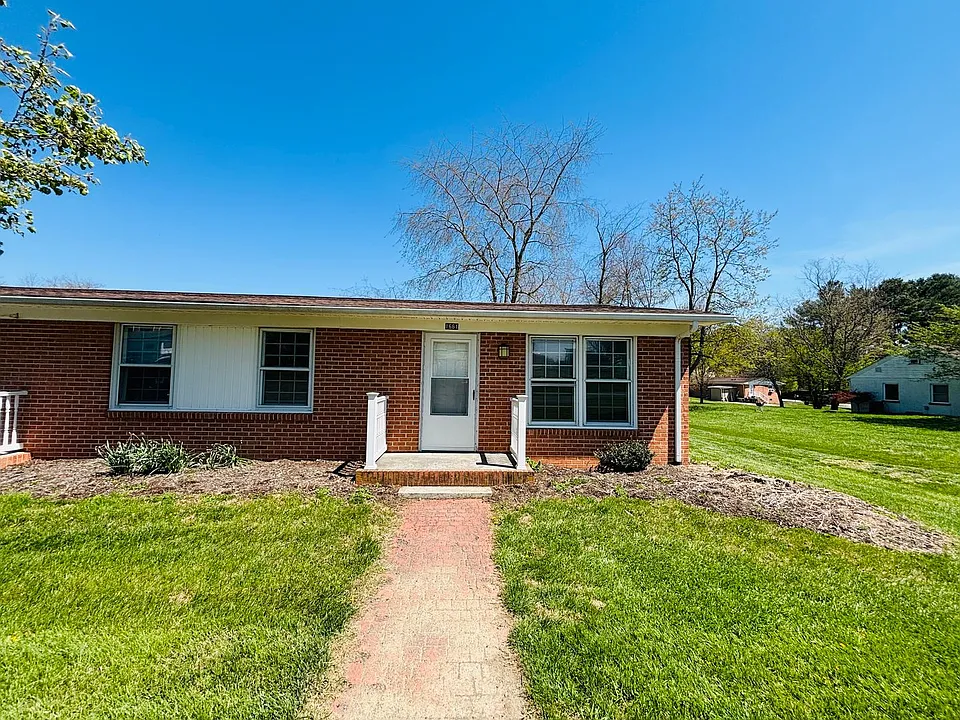 1661 Mount Tabor Rd