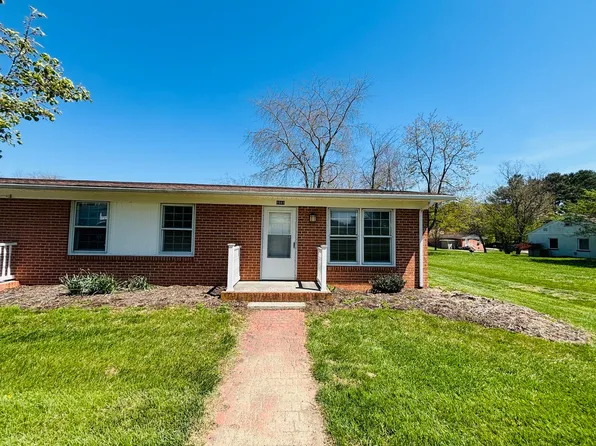 1661 Mount Tabor Rd, Blacksburg, VA 24060