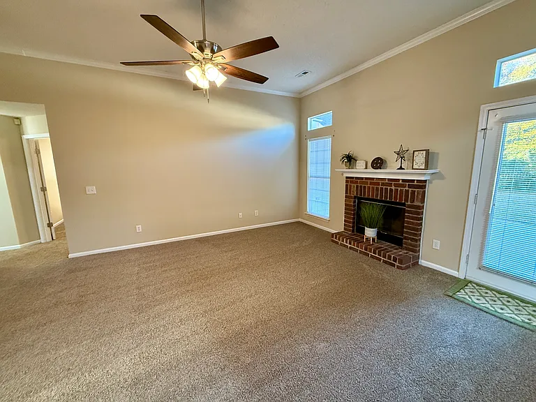 2862 Eagle View Pl NW — Photo 7