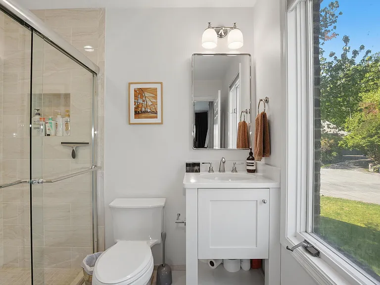 7005 Endicott Ct — Photo 29