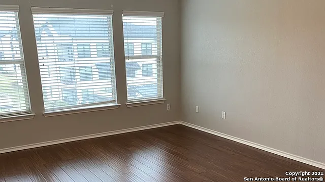 4202 Woodbridge Way — Photo 17