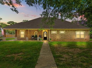 135 Harris Cv, Longview, TX 75605