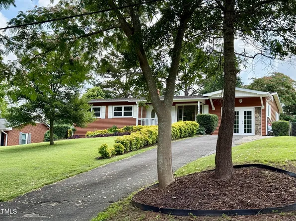 2909 Sprucewood Dr, Durham, NC 27707